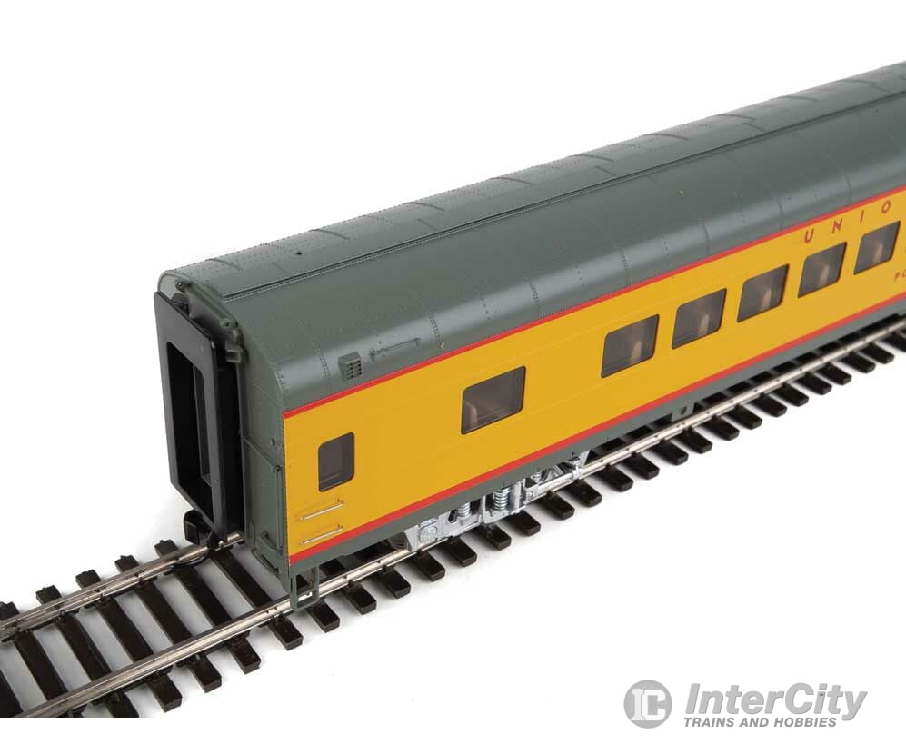 Walthers Proto 18004 85 Acf 44-Seat Coach - Standard Union Pacific(R) Heritage Fleet -- Portland