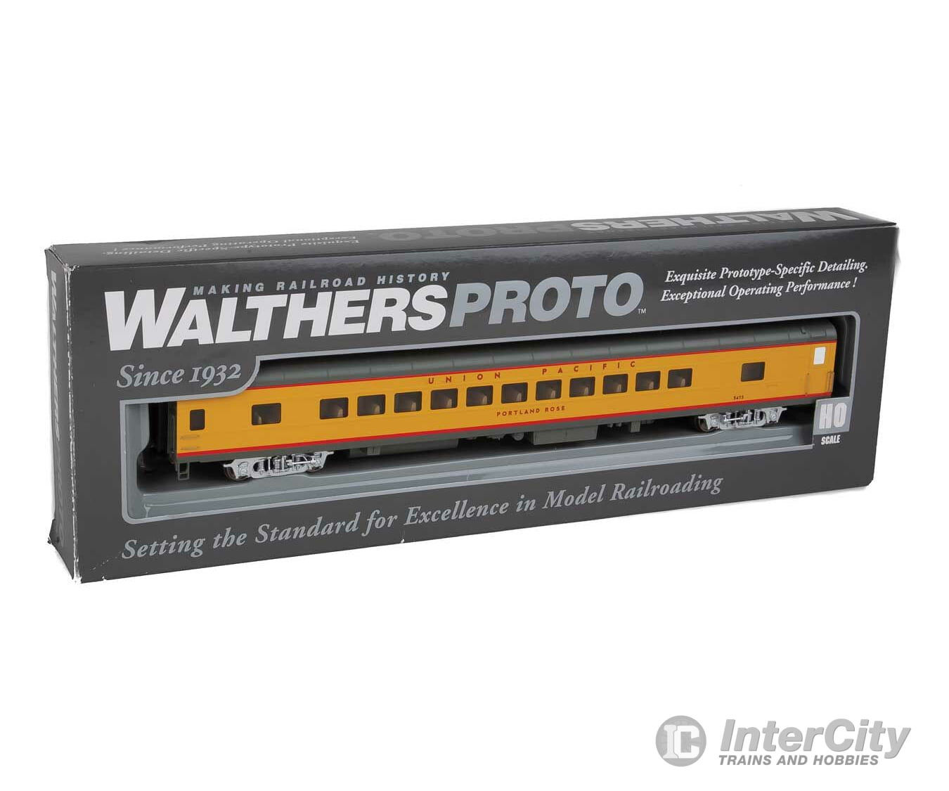 Walthers Proto 18004 85 Acf 44-Seat Coach - Standard Union Pacific(R) Heritage Fleet -- Portland