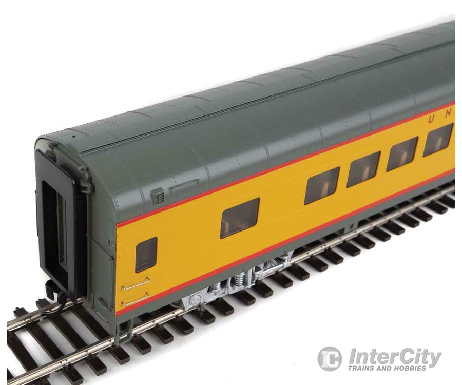 Walthers Proto 18007 85 Acf 44-Seat Coach - Standard Union Pacific(R) Heritage Fleet -- Texas Eagle