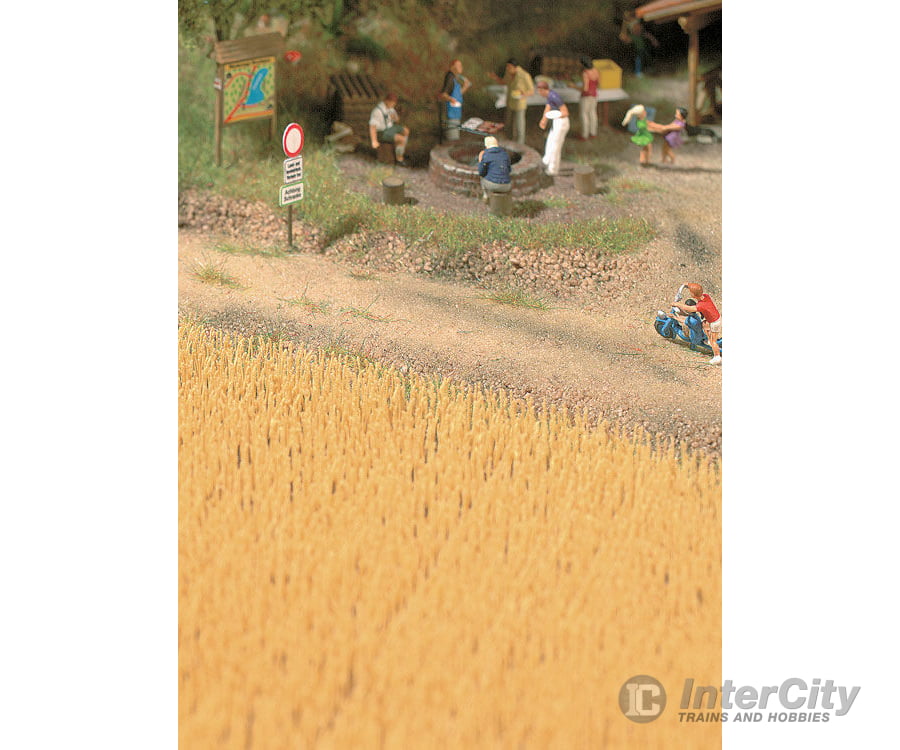 Walthers Scenemaster 1143 Harvest Wheat Field -- Brown Grass & Scenery Mats