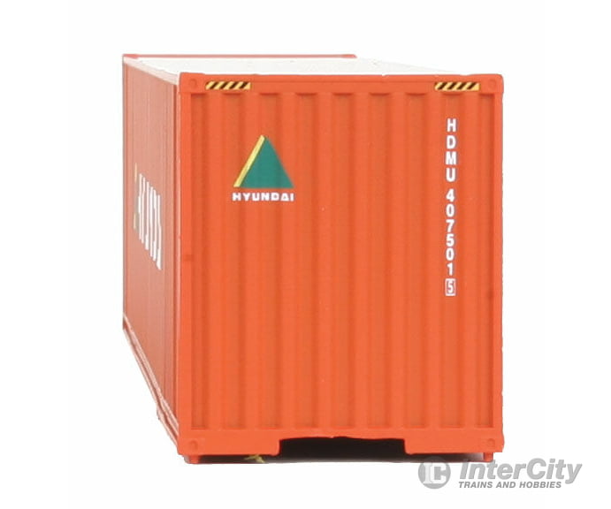 Walthers Scenemaster 8207 40’ Hi Cube Corrugated Container W/Flat Roof - Assembled -- Hyundai