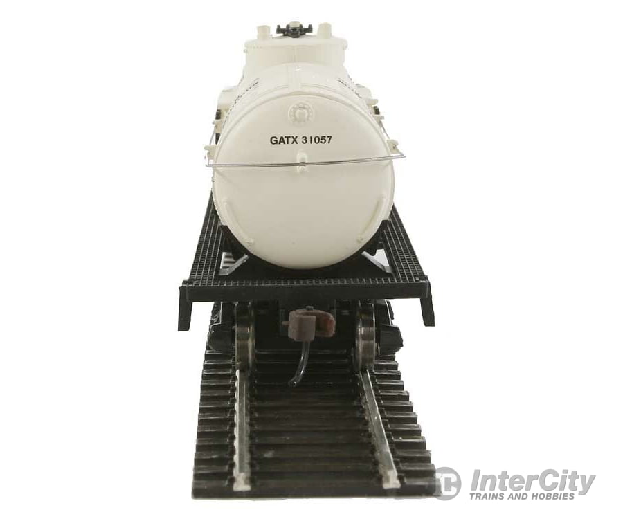 Walthers Trainline 1615 40 Tank Car - Ready To Run -- Bakers Chocolate Gatx #31057 (White Black Red)