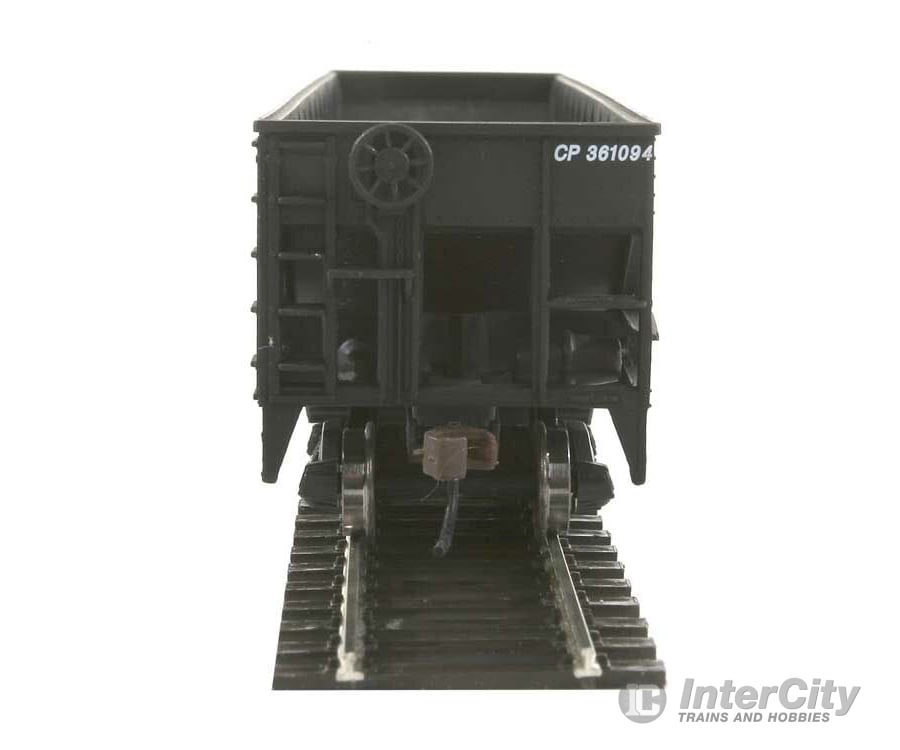 Walthers Trainline 1656 Offset Quad Hopper - Ready To Run -- Canadian Pacific #361094 Freight Cars