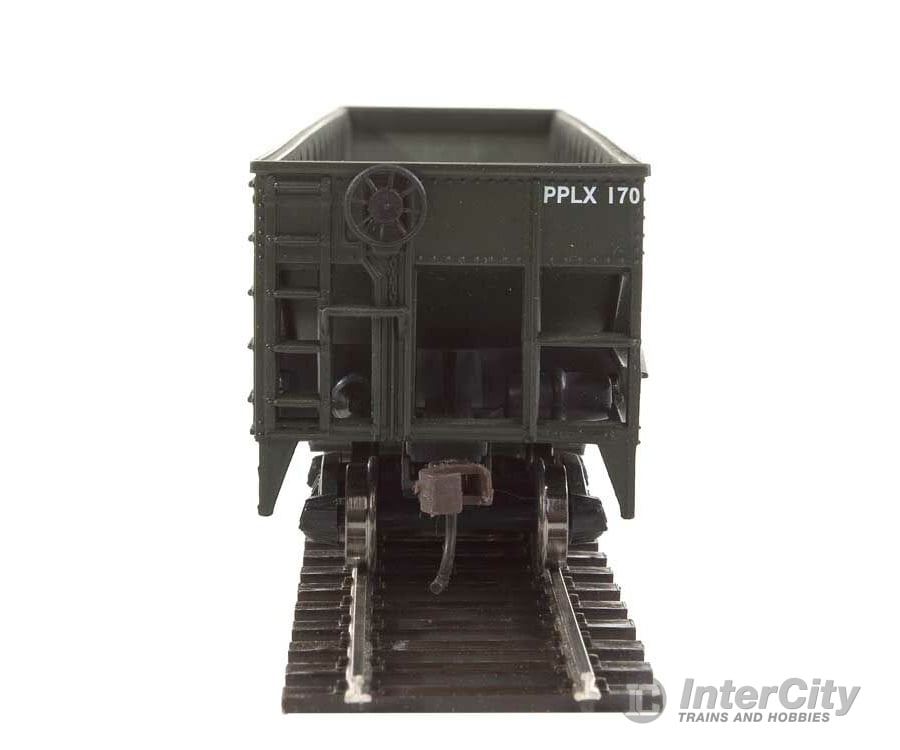 Walthers Trainline 1659 Offset Quad Hopper - Ready To Run -- Pennsylvania Power & Light Pplx #170