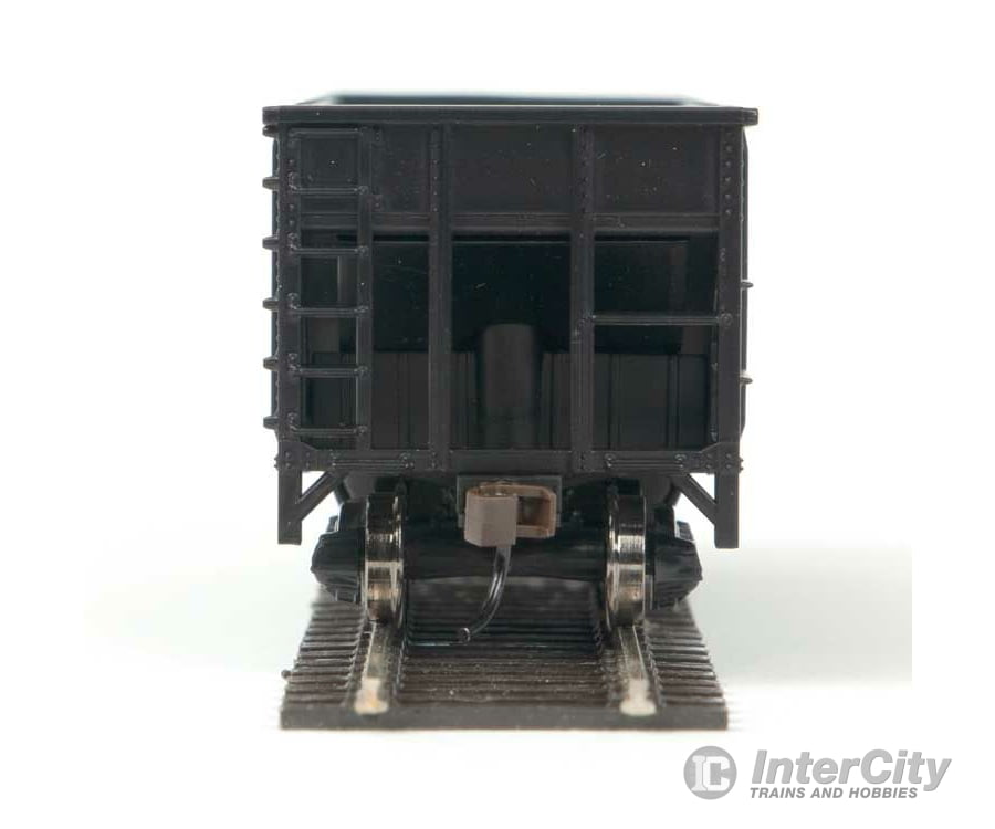 Walthers Trainline 1842 Coal Hopper - Ready To Run -- Reading Freight Cars