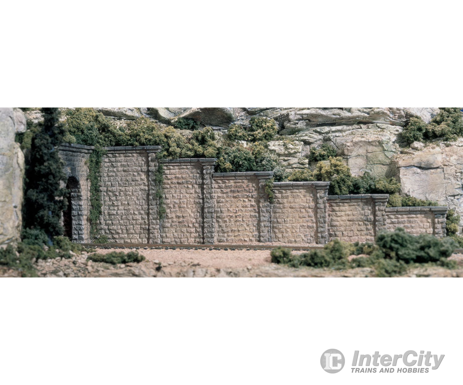 Woodland Scenics 1159 N Retaining Walls Pkg(6; Unpainted Hydrocal(R) Castings) - Cut Stone Other