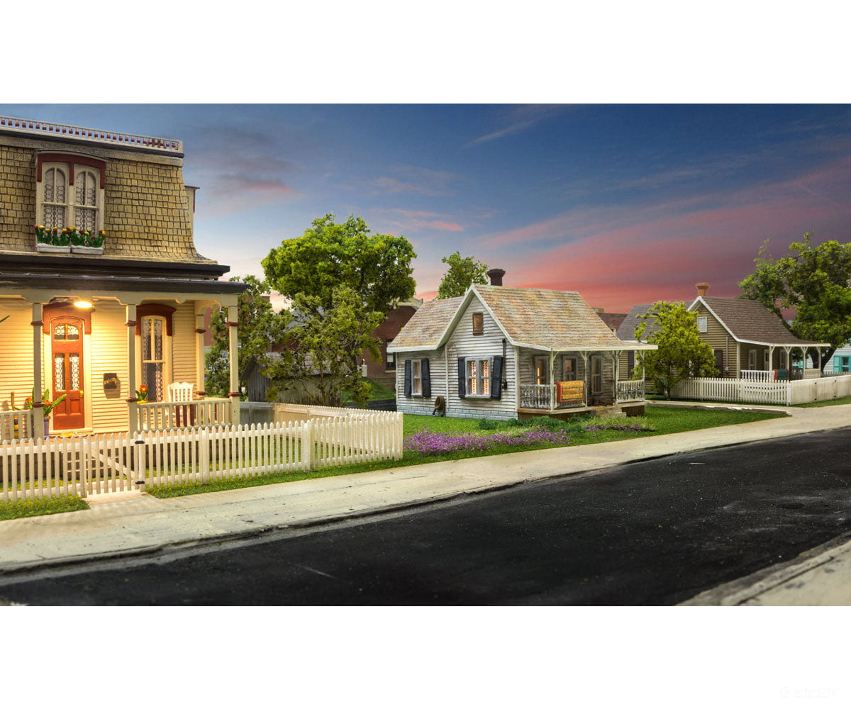 Woodland Scenics 2984 Picket Fence (Ho) 26’ Scenery Details