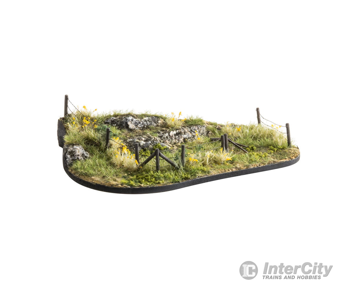 Woodland Scenics 2990 Barbed Wire Fence (N) 14’ Scenery Details