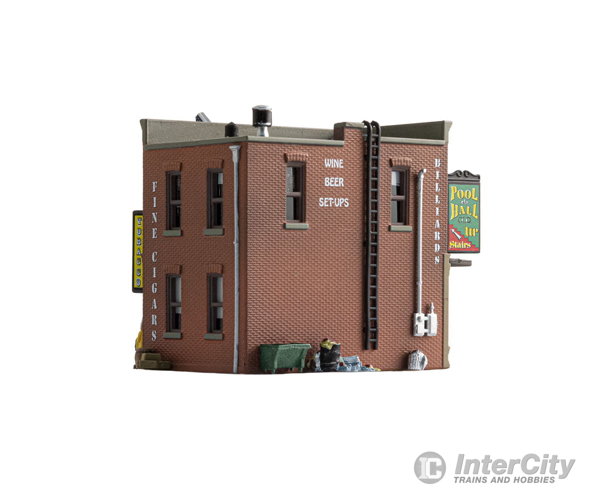 Woodland Scenics 4923 Corner Emporium (Lit) N Scale Structures