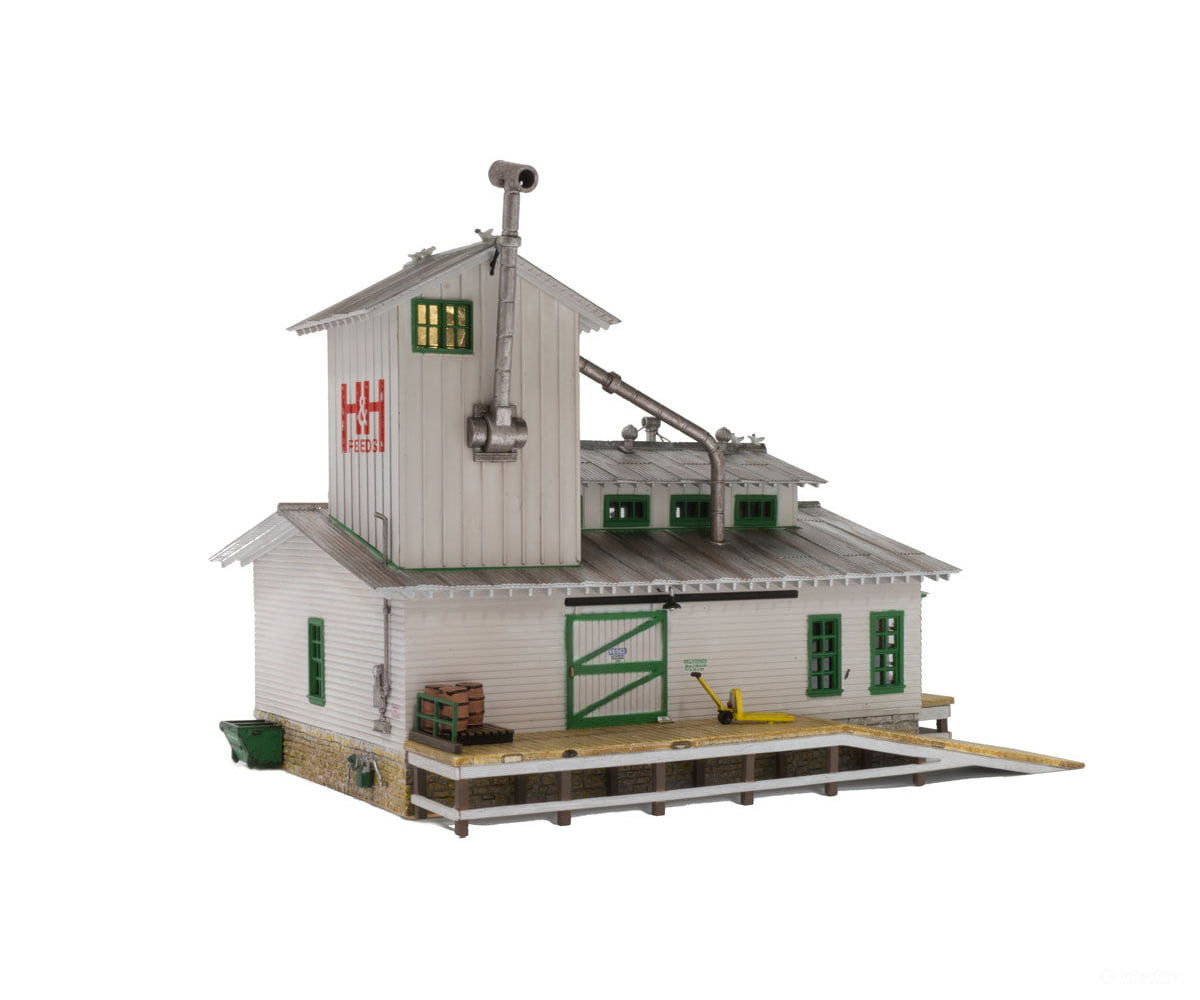 Woodland Scenics 4949 H & Feed Mill (Lit) N Scale Structures