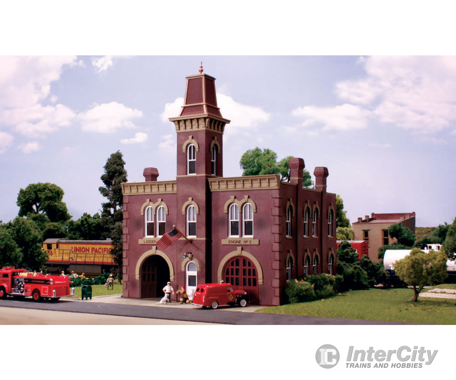 Woodland Scenics 5034 Firehouse (Lit) Ho Scale Structures