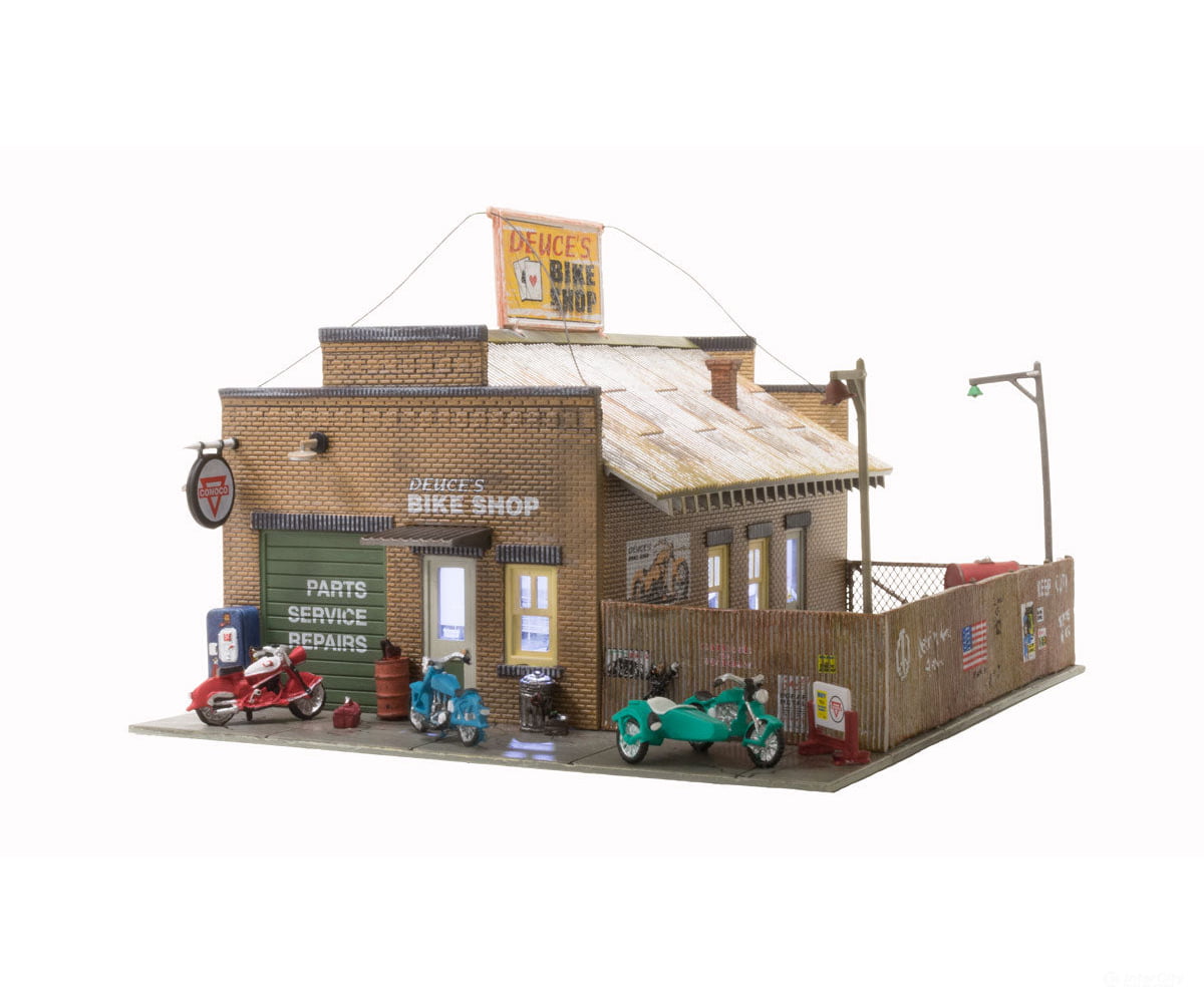 Woodland Scenics 5045 Deuce’s Bike Shop (Lit) Ho Scale Structures