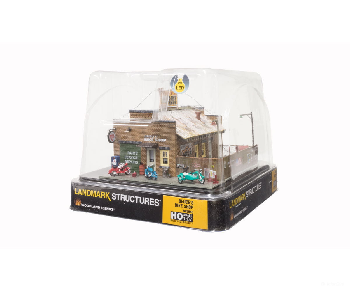 Woodland Scenics 5045 Deuce’s Bike Shop (Lit) Ho Scale Structures