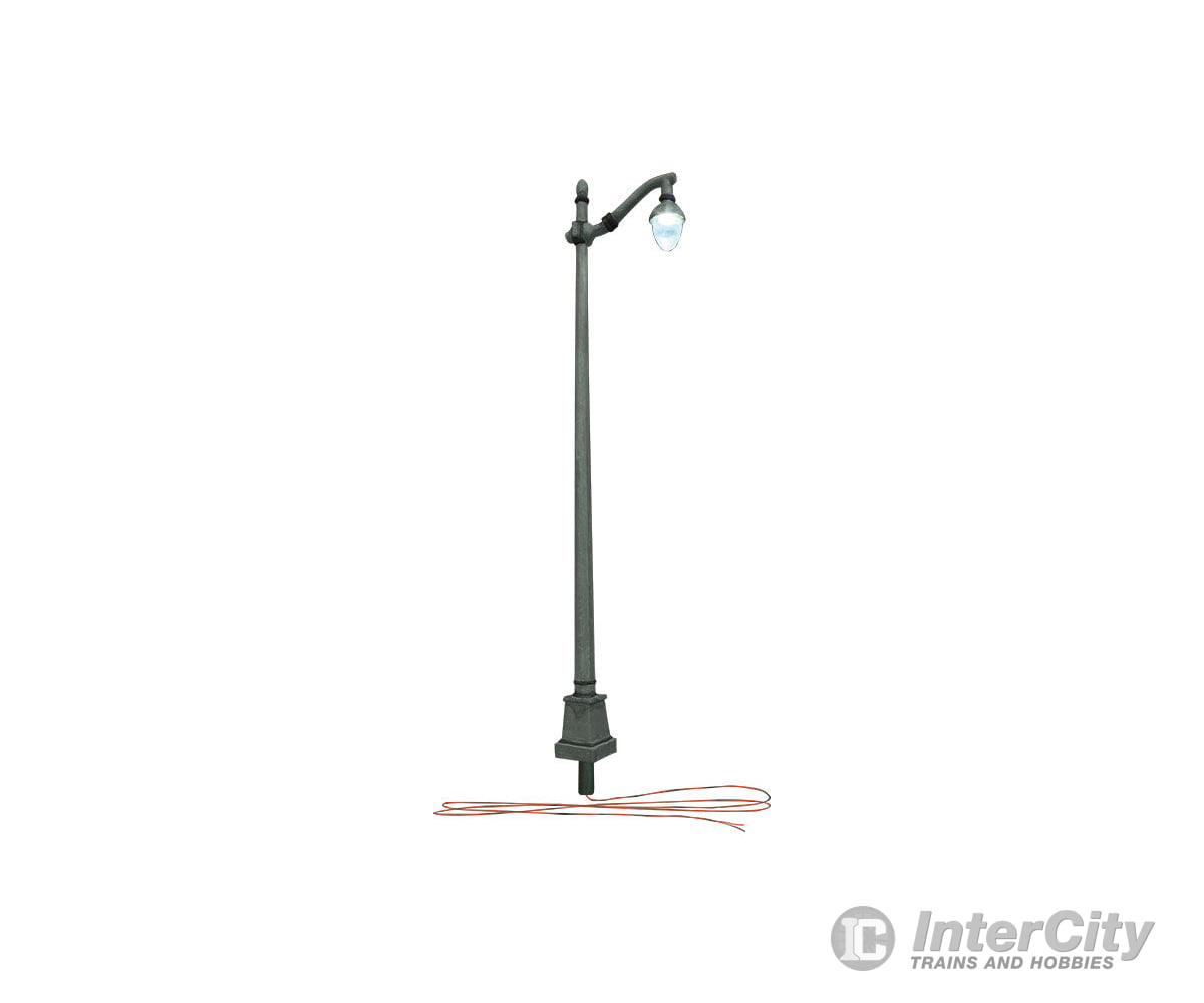 Woodland Scenics 5639 Arched Cast Iron Street Lights (3/Pkg) (N) & Electronics