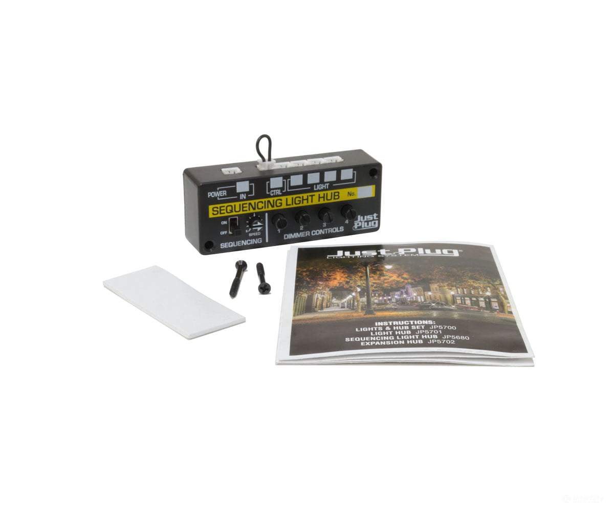 Woodland Scenics 5680 Sequencing Light Hub Lights & Electronics