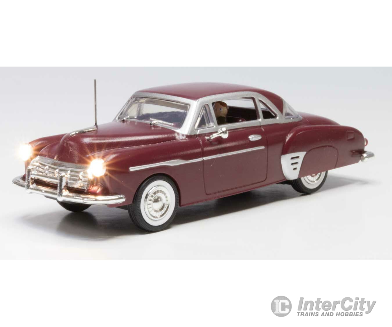 Woodland Scenics 5981 Downtown Drive - Just Plug(R) Lighted Vehicle -- Maroon Cars & Trucks
