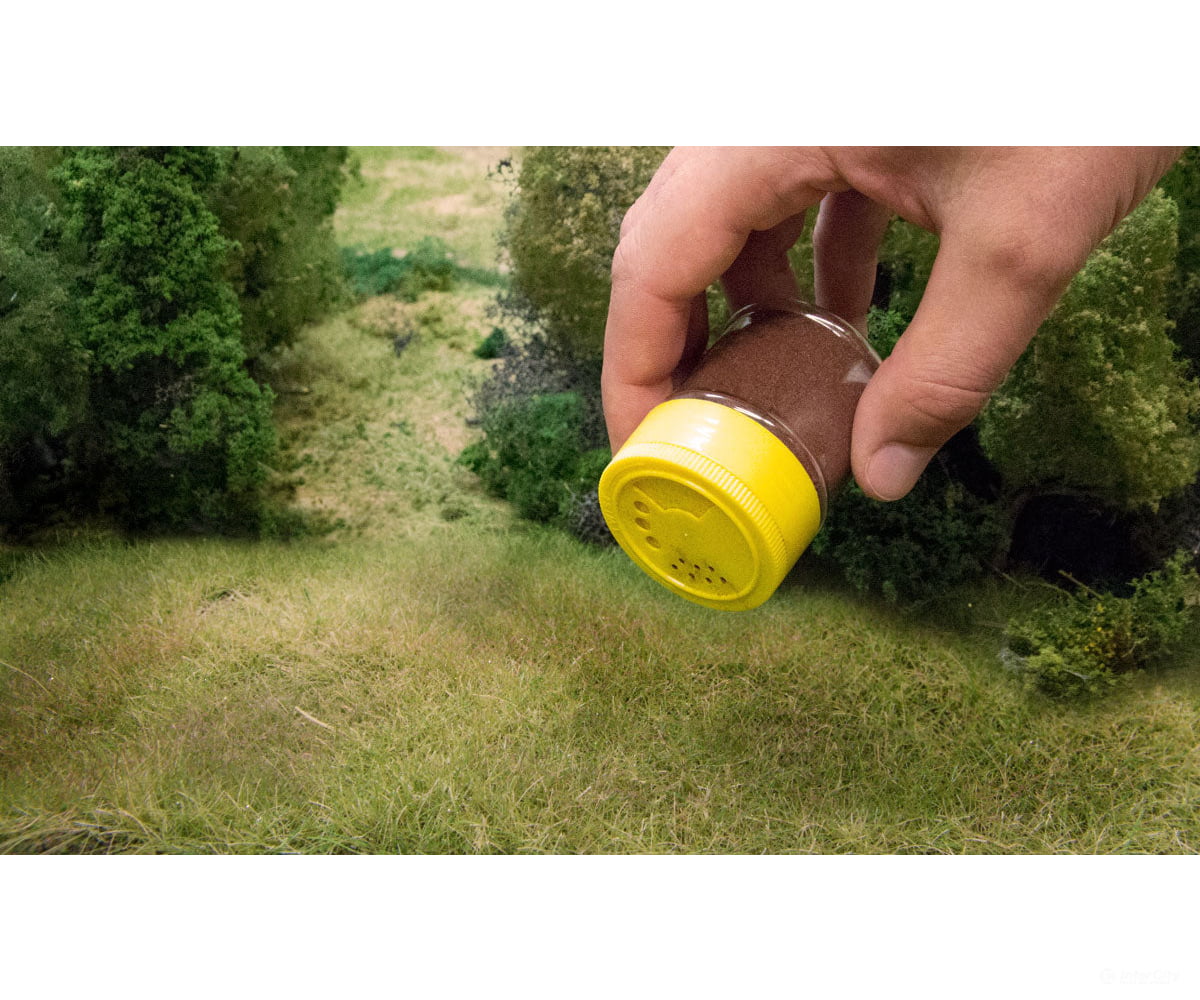 Woodland Scenics 646 Field System Accent Shakers Pkg(2) Tools