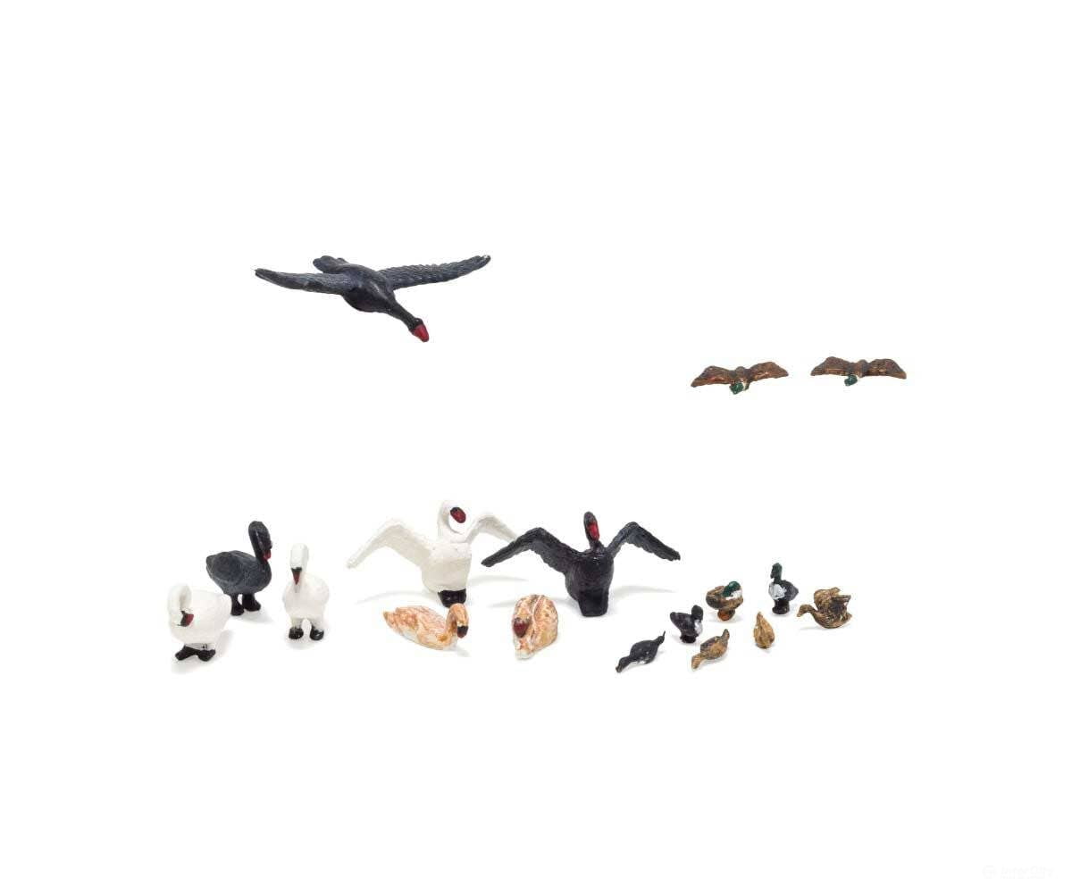 Woodland Scenics Ho 1969 Scenic Accents(R) - Ducks & Swans Pkg(17) Figures