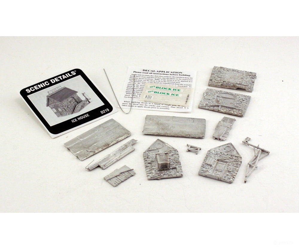 Woodland Scenics 219 Scenic Details(R) Ice House - Kit (Unpainted Metal) 2 - 3/8 X 2 - 1/2’
