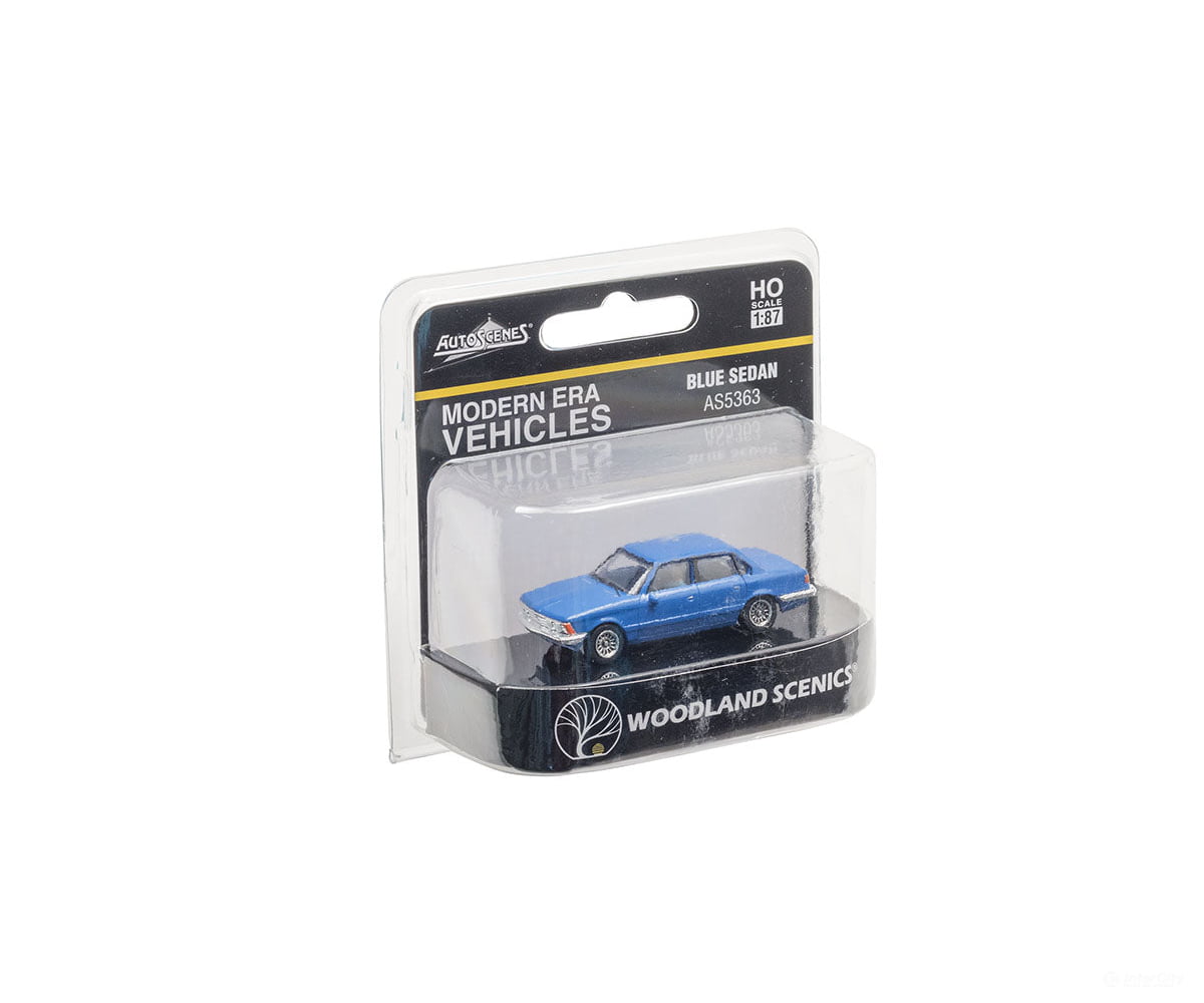 Woodland Scenics 5363 Sedan - Modern Era Vehicles - - Blue Cars & Trucks