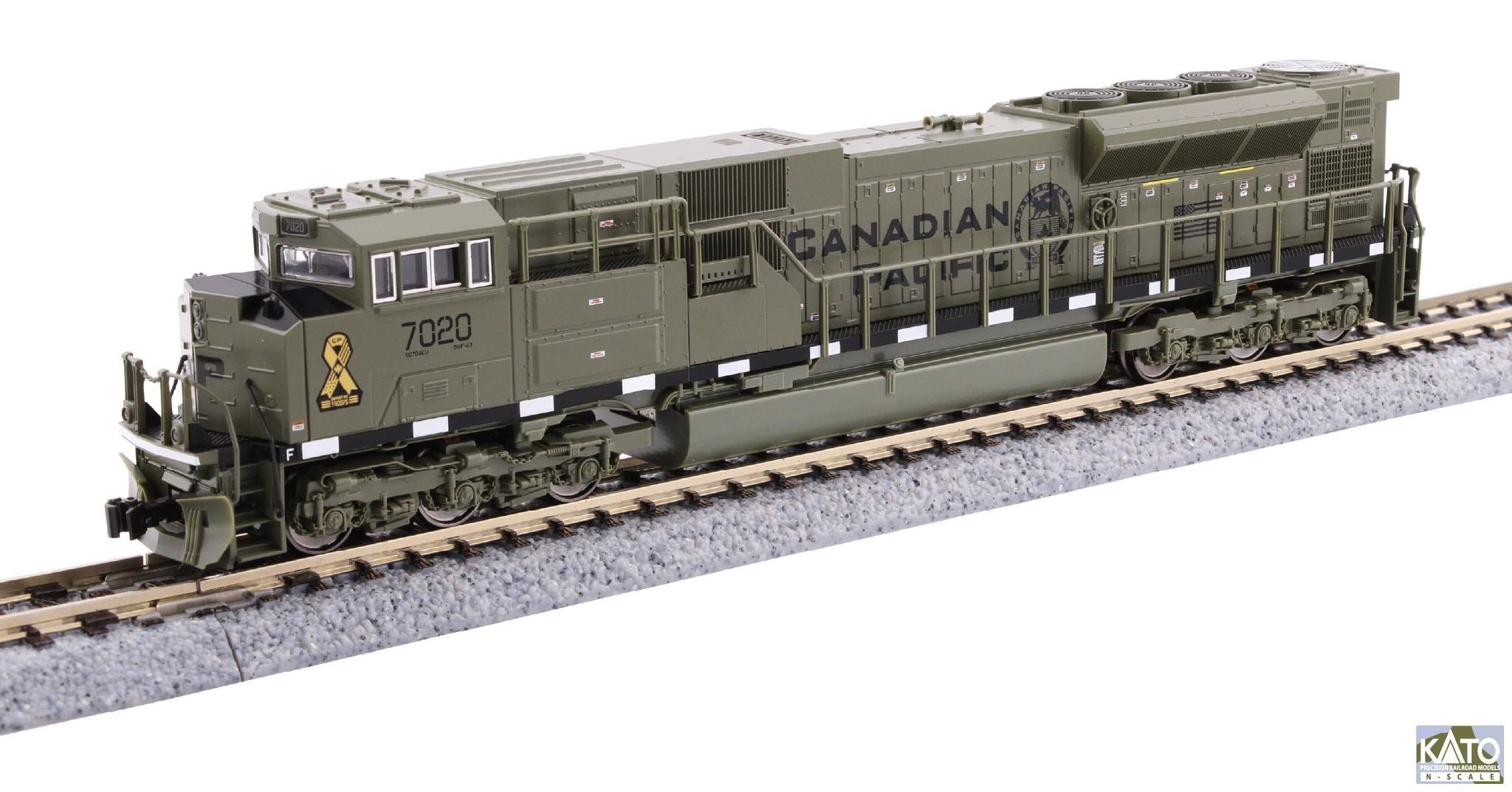 Kato 176-8541 N Canadian Pacific SD70ACu #7020 Nato Green Military Series