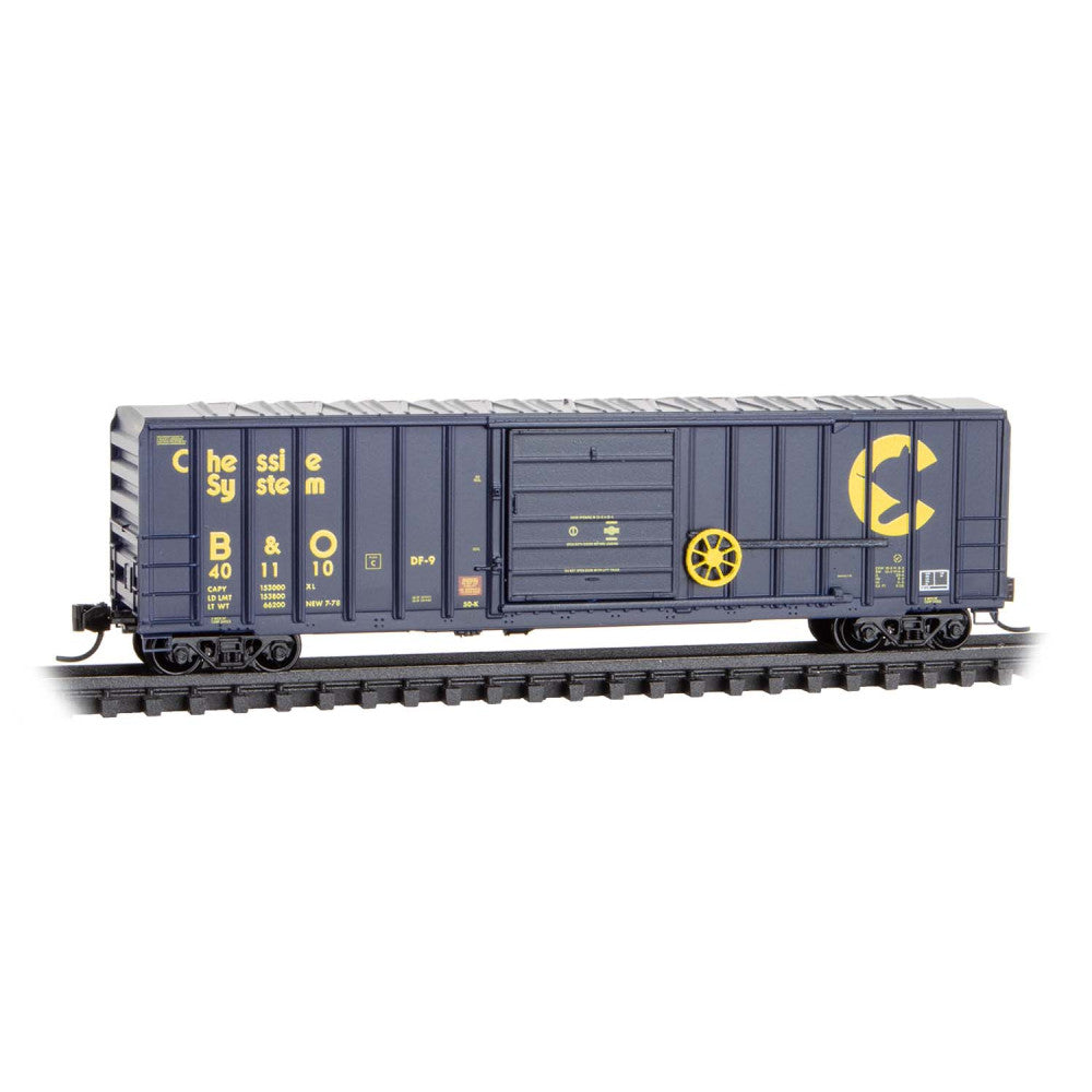 Micro Trains N 2500356 50' Rib-Side Single-Door Boxcar No Roofwalk - Chessie System B&O #401110 (blue, yellow)