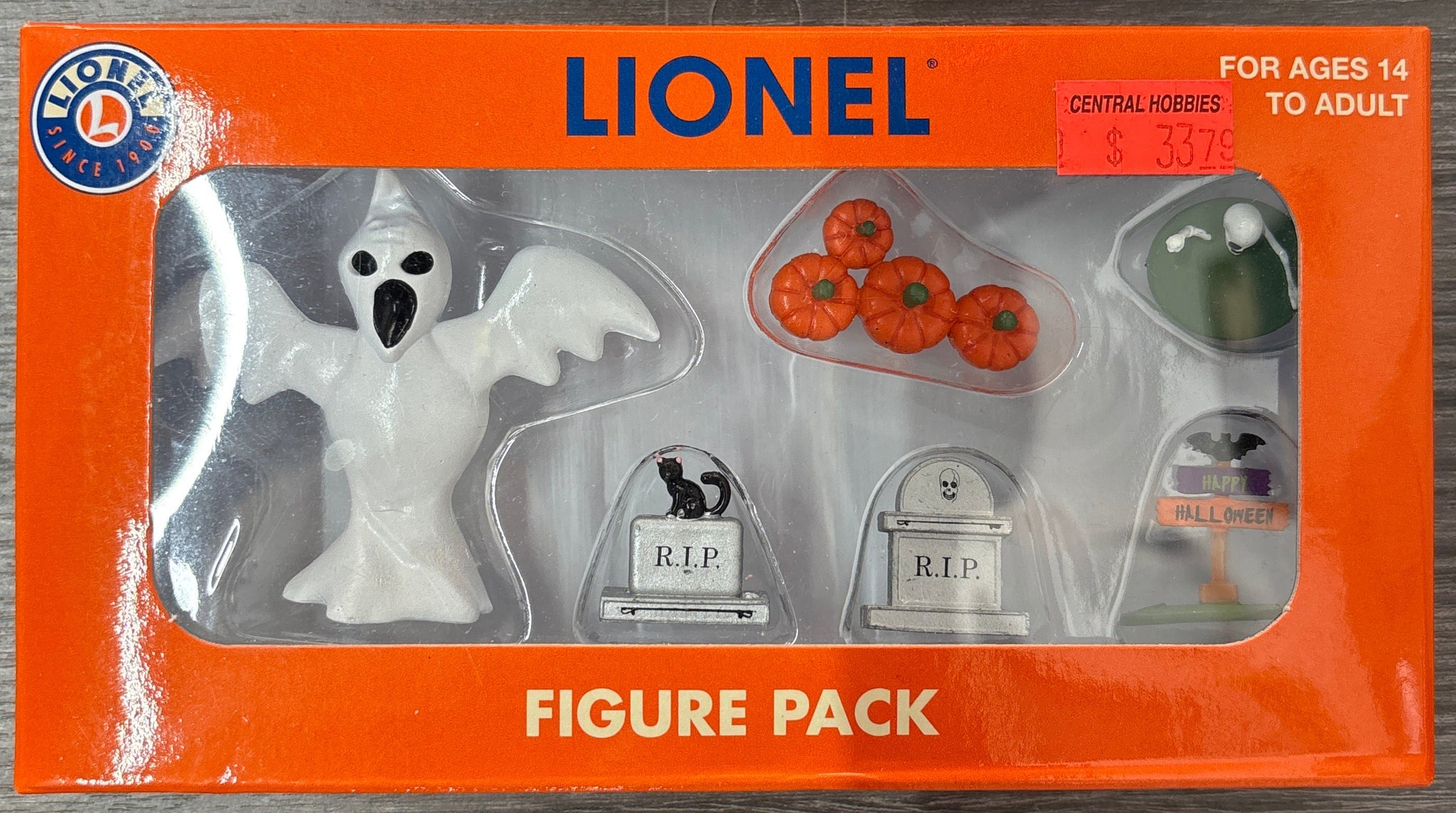 Lionel Trains O 1930080 Lionel O Gauge Halloween Lawn Six Piece Figure Pack
