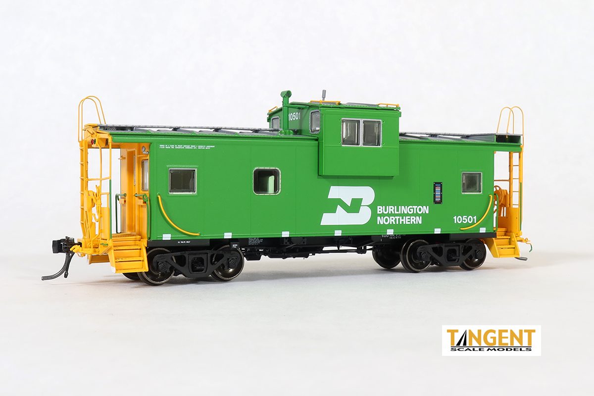 Tangent HO 60312-05 Burlington Northern (BN) "Delivery 9-1970 w/ Red-Green Lights" BN International Wide-vision Caboose - #10513