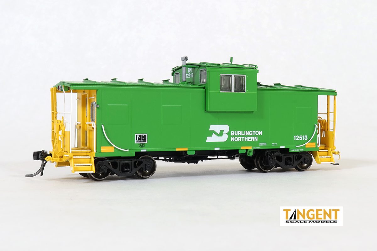 Tangent HO 60316-01 Burlington Northern (BN) "WFE Rebuild 2016+ Era w/ FRA Light" BN International Wide-vision Caboose - #12513