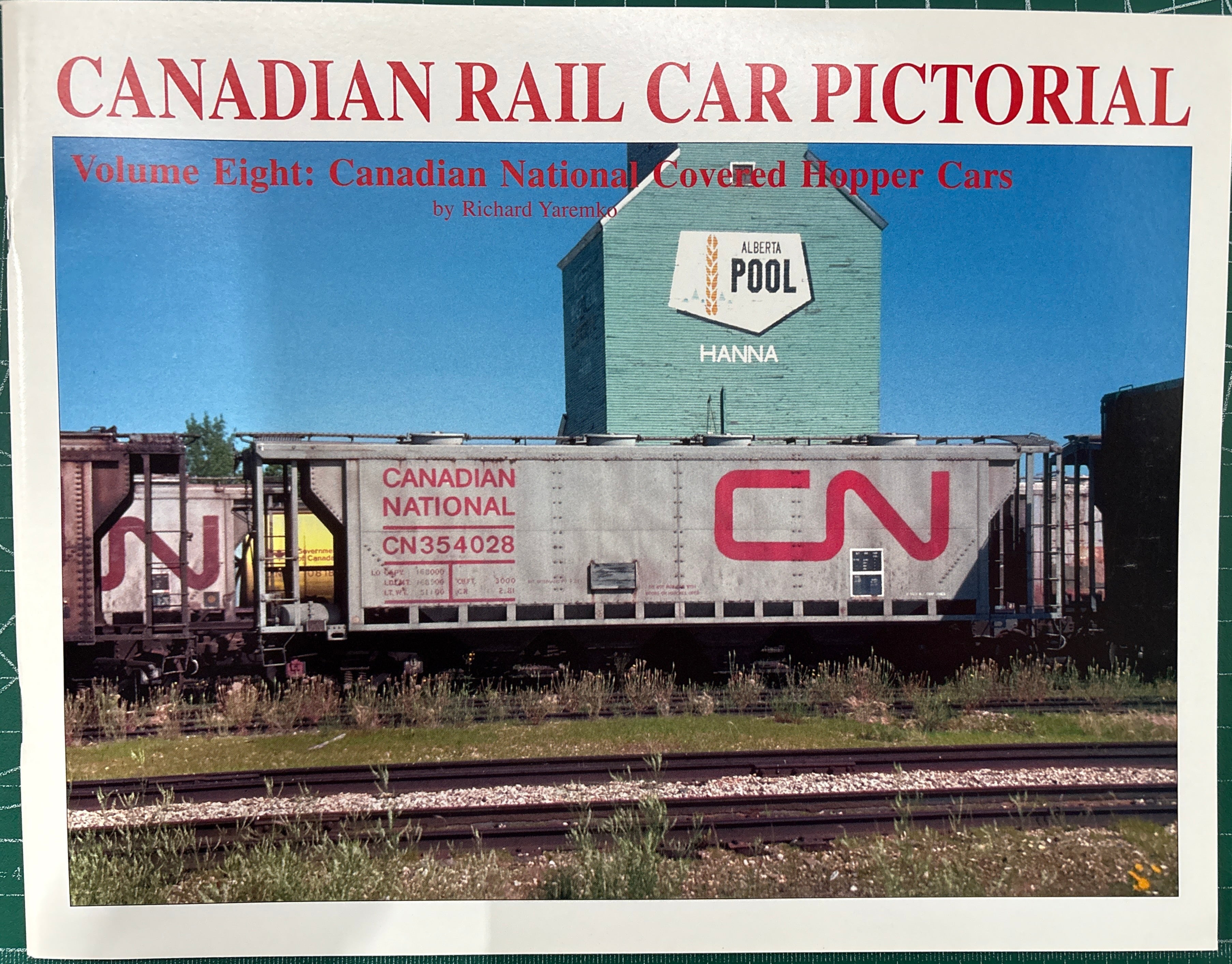 Canadian Rail Car Pictorial - Volume 08, by Richard Yaremko, Prairie Rail