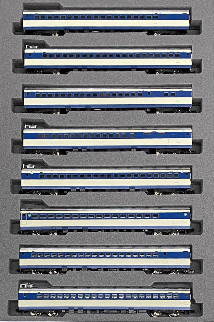Kato 10-1701 N 8 Car Passenger Set O-2000 Series Shinkansen Hikari Kodama (#2)