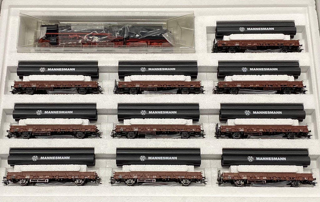 Trix 21237 HO DB Zehn Wagen Guterzug mit Stahlrohren mit BR 044 671-6 DCC & Sound