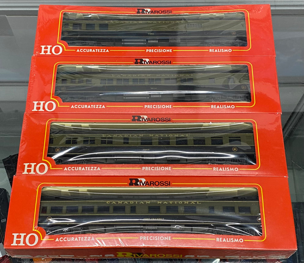 Rivarossi 2649/50/51/52 HO 4 Car Set of Passenger Cars Canadian National (CN) 7381/Yale/1265/Fort Chambly