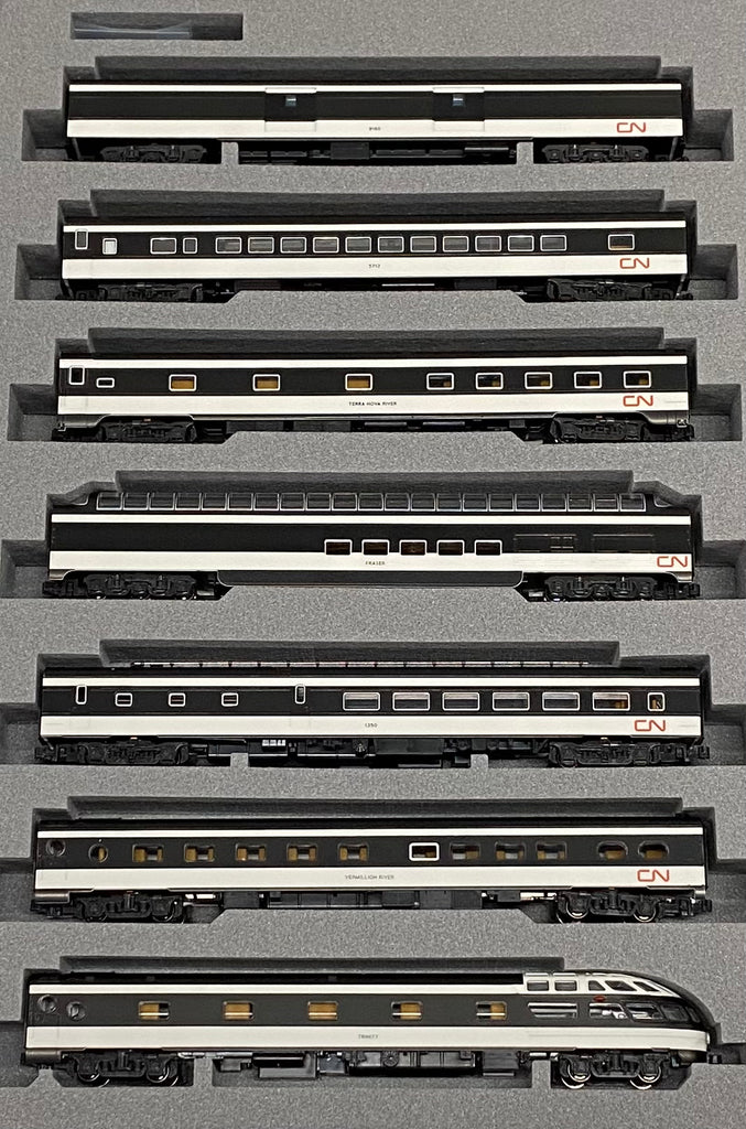 Kato 106-102-1 N 7 Car Set Transcontinental Passenger Cars Lighted Canadian National (CN)  (#4)