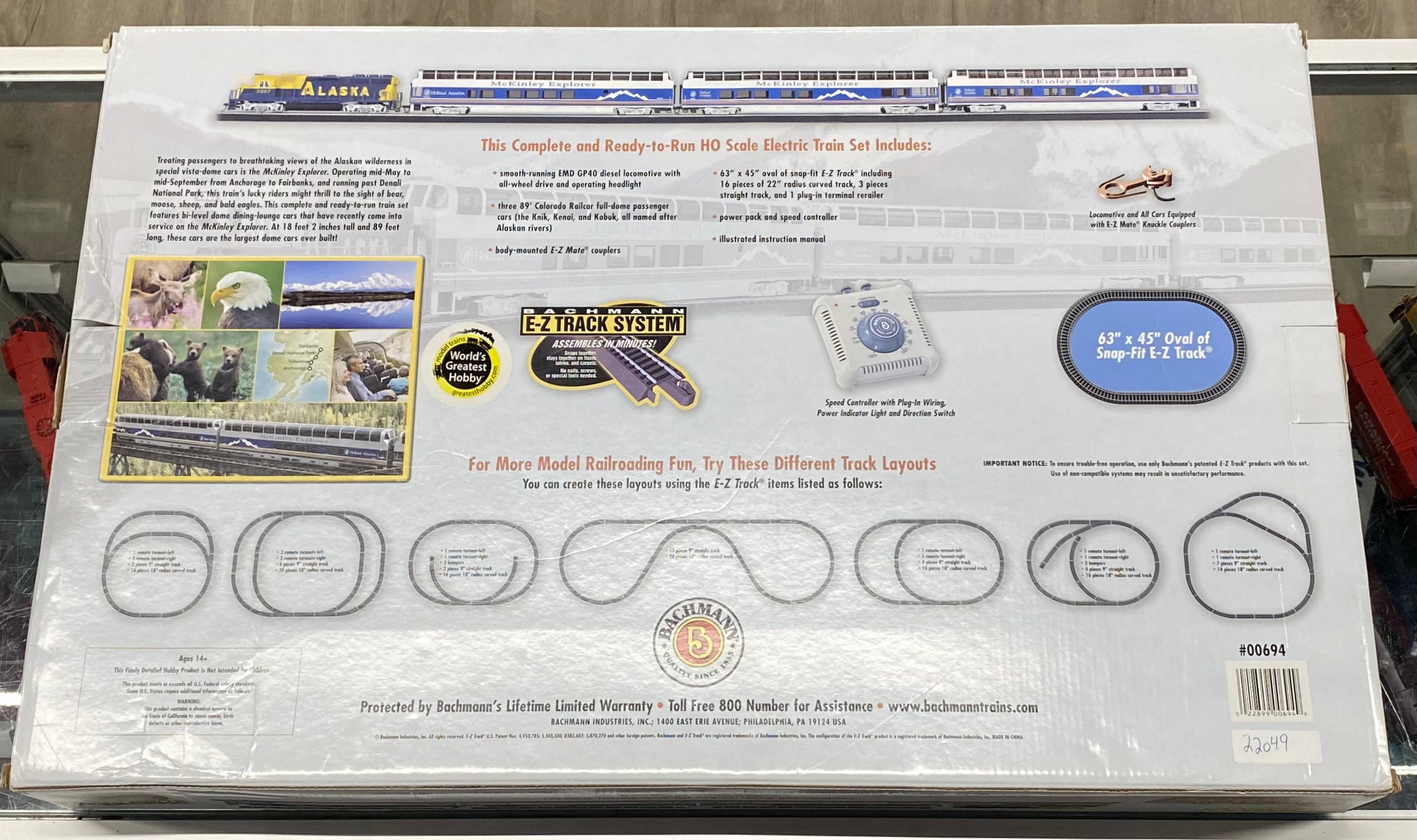 Bachmann 00694 HO McKinley Explorer Diesel Locomotive with 3 Double Deck Passenger Cars Alaska Railroad (ARR) 3007 Analog DC