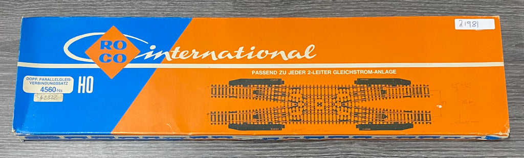 Roco 4560 NS HO Parallel Double Slip Switch