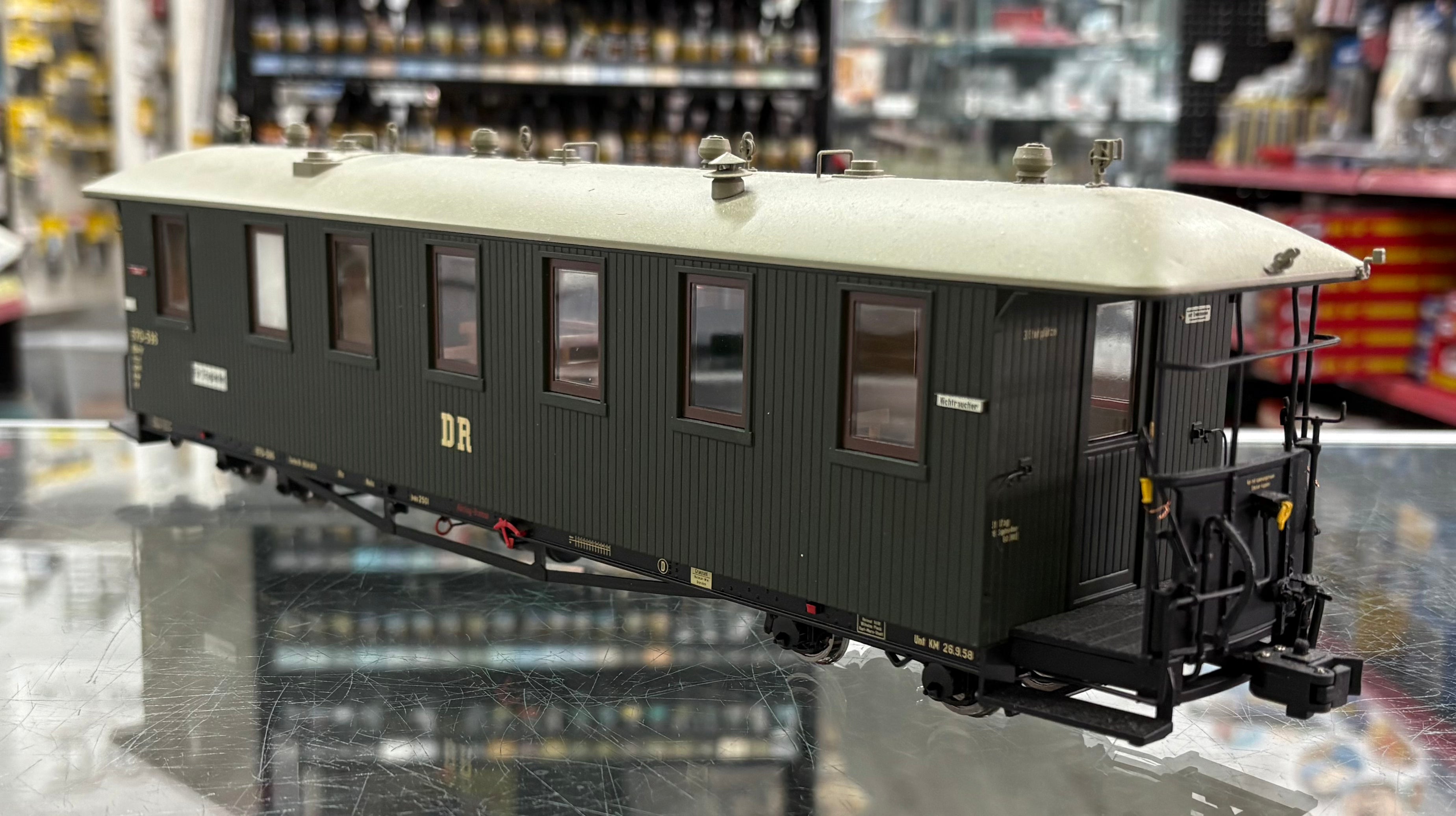 Hubner 20062 1-Gauge Narrow Gauge 1e Passenger Coach Kb4Tr, DR