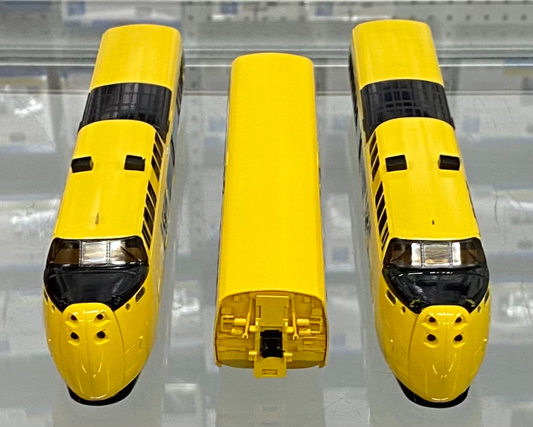 Rapido 200006 HO Turbo Train Rail Car Via Rail (VIA) DCC & Sound