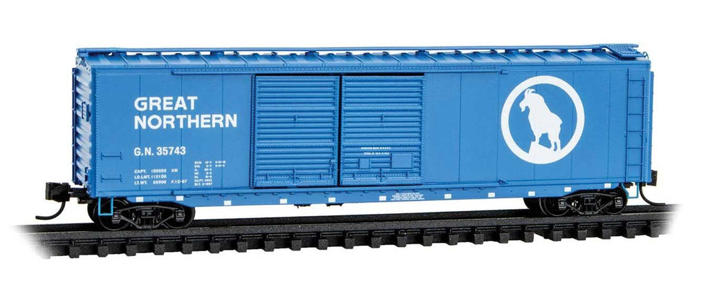Micro Trains N 3400490 50' Double-Door Boxcar - Great Northern #35743 (Big Sky Blue, white)