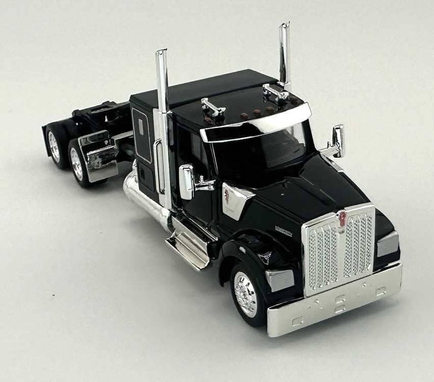 HO Logistics Replicas HO 990093 Kenworth 990 Flat-Top Sleeper-Cab Semi Tractor - Assembled - Black