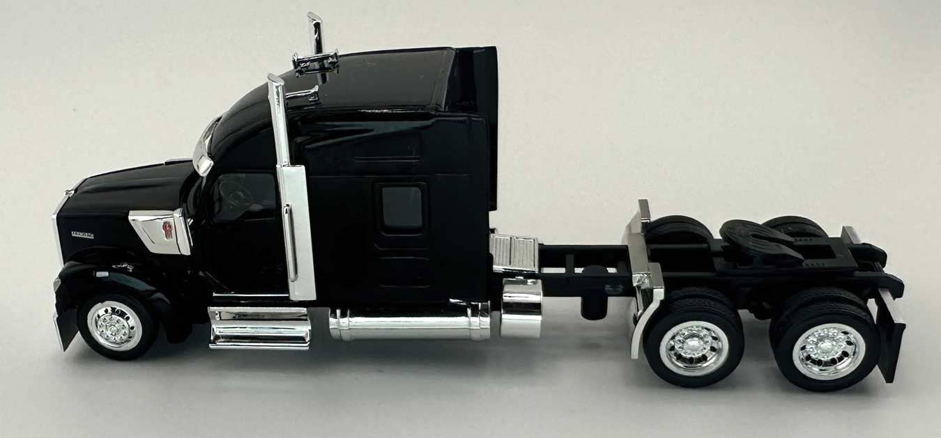 HO Logistics Replicas HO 990095 Kenworth 990 Stand-Up Sleeper-Cab Semi Tractor - Assembled - Black