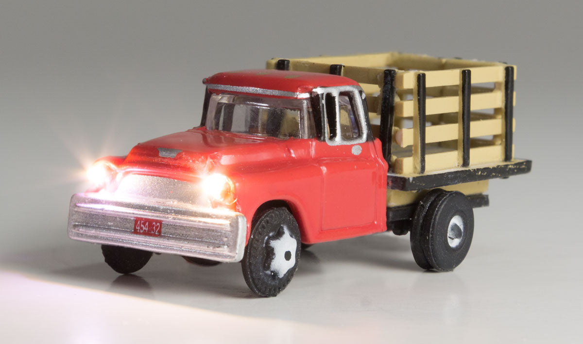 Woodland Scenics 5615 Just Plug(R) Lighted Vehicle Heavy Hauler (red)