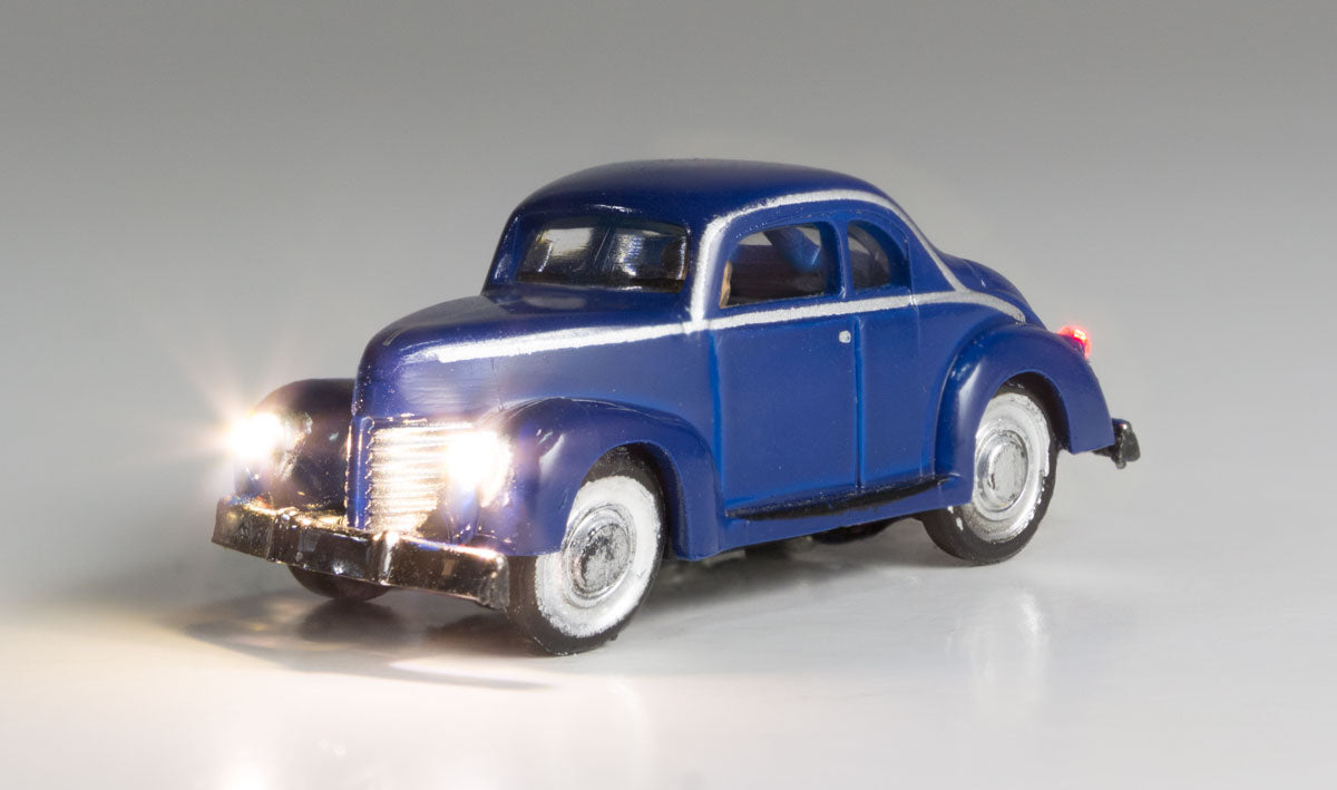 Woodland Scenics 5618 Blue Coupe - Just Plug(R) Lighted Vehicle Blue