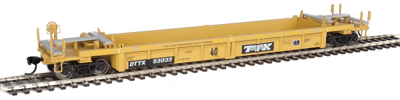 Walthers HO 5629 Thrall Rebuilt 40' Well Car - Trailer-Train DTTX #53033 (yellow, black; Black & White Logo)