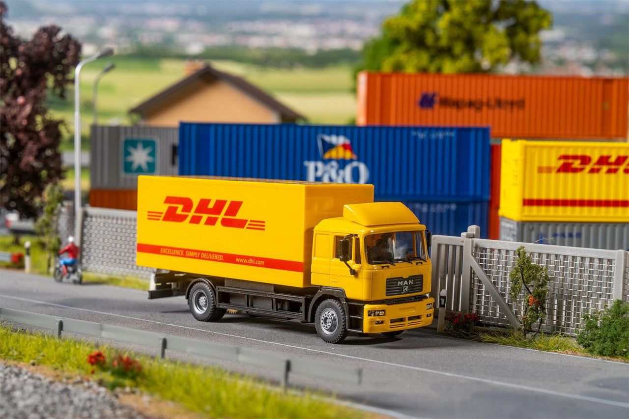 Faller 161326 HO Car System Digital Truck MAN F 2000 DHL (Herpa)