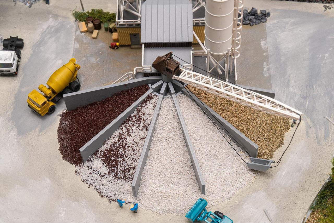 Faller 222228 N Concrete mixing plant with gravel loading silo