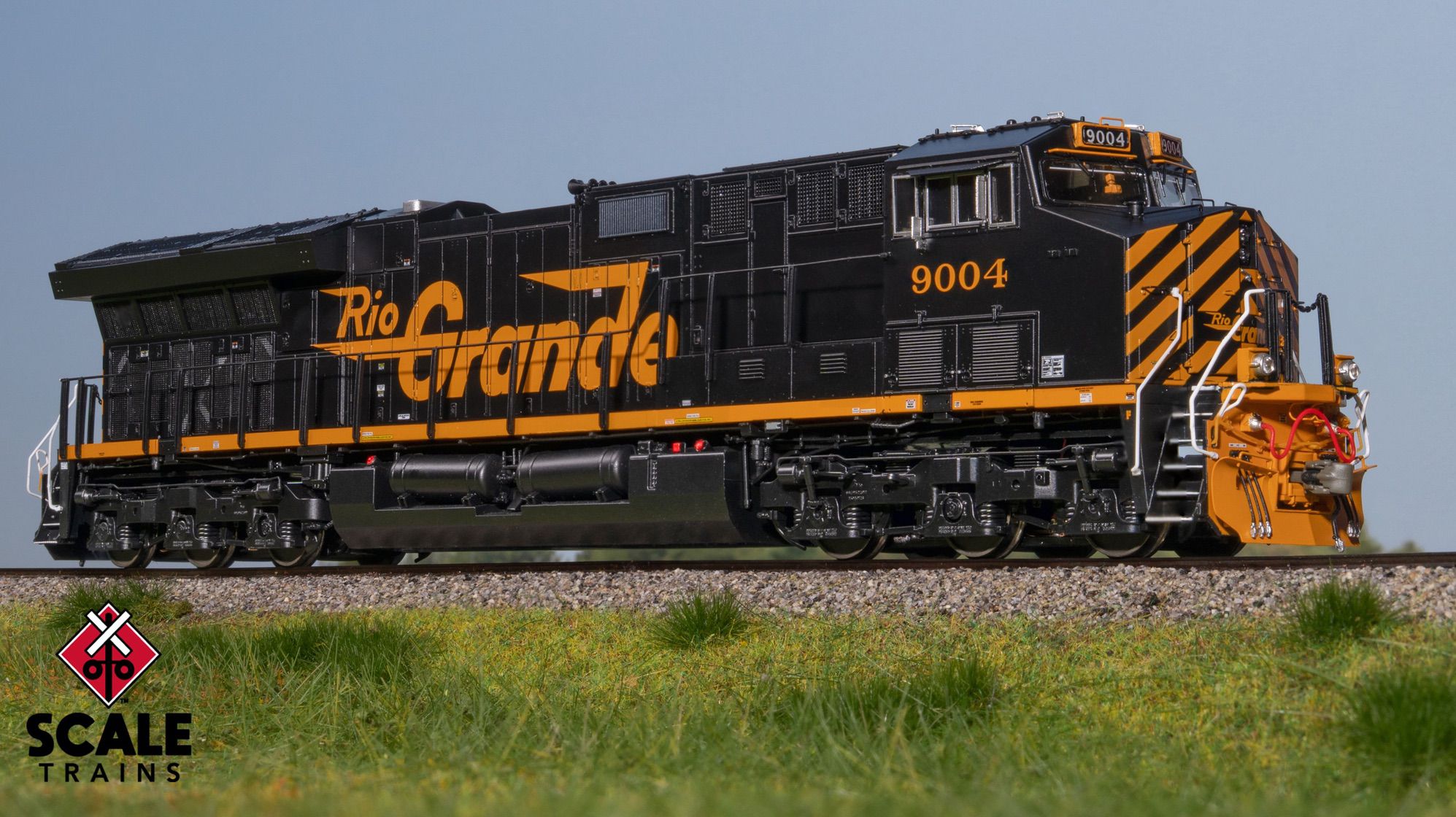 ScaleTrains SXT40587 Rivet Counter HypoTypical HO Scale GE ET44AH, Rio Grande/Billboard Lettering 9015 DCC & Sound Equipped