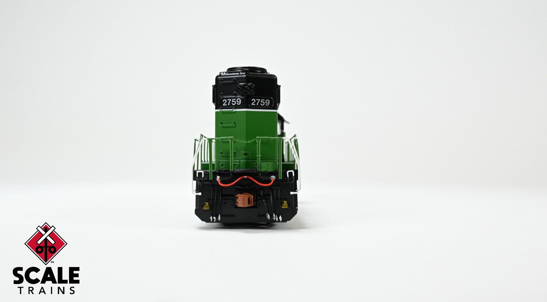ScaleTrains SXT40933 Rivet Counter HO Scale EMD GP39E, Burlington Northern/White Face/Strobe Lights 2762 DCC & Sound Equipped
