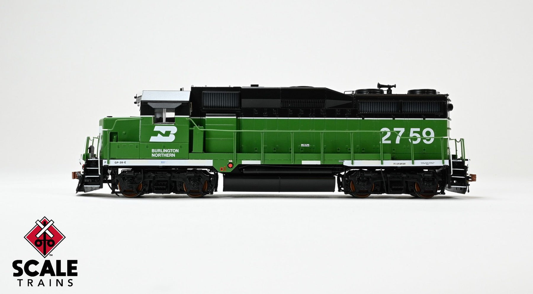 ScaleTrains SXT40933 Rivet Counter HO Scale EMD GP39E, Burlington Northern/White Face/Strobe Lights 2762 DCC & Sound Equipped