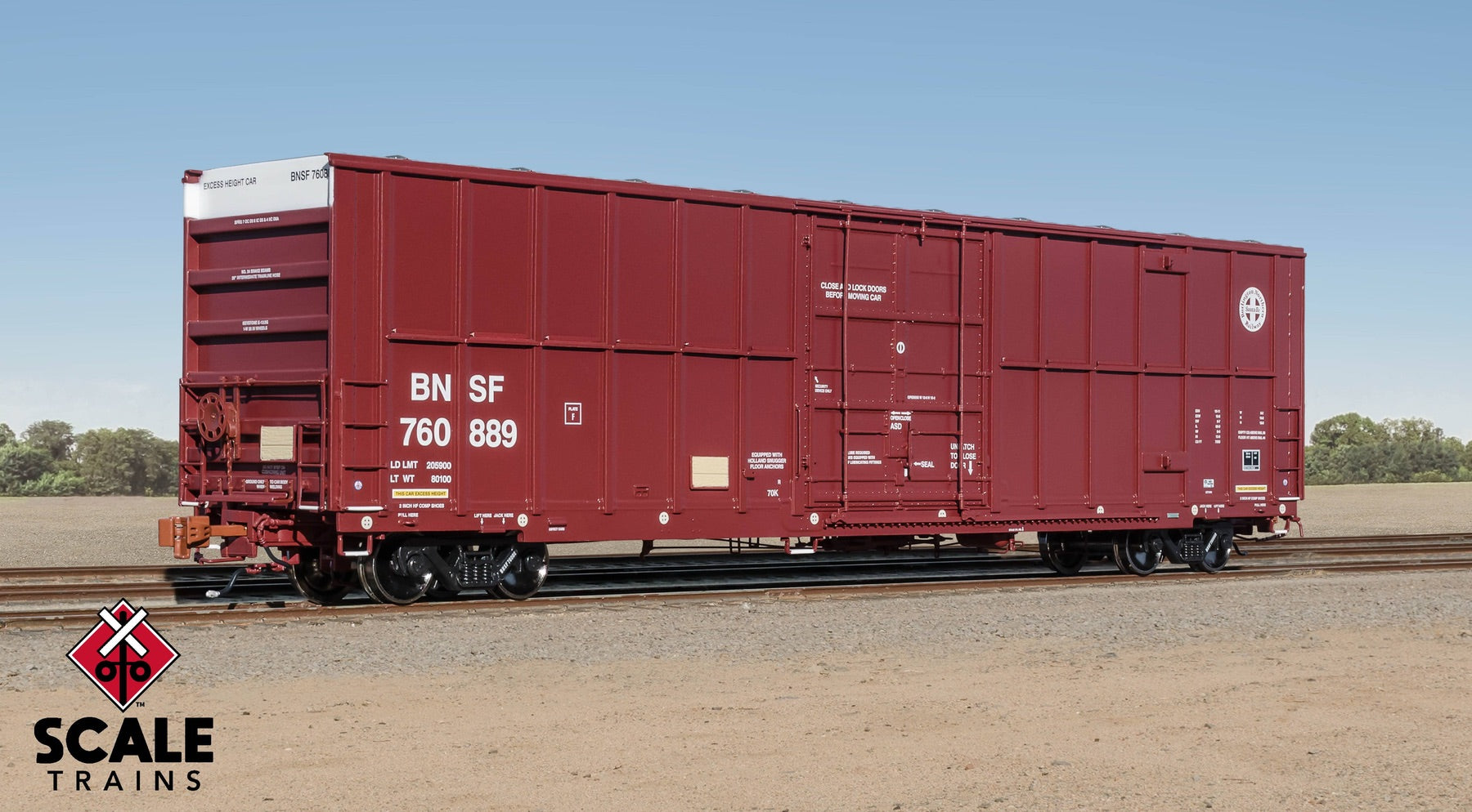 ScaleTrains SXT40992 Rivet Counter HO Scale Trinity 60' 7500 12' Plug-Door High-Cube Boxcar, BNSF/Circle Cross Logo 760889